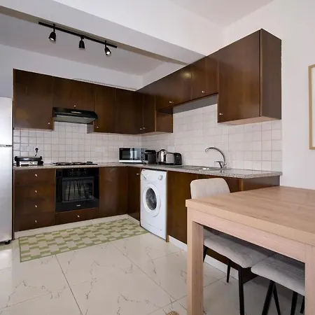 Apartment Cosy Charming Balcony Nikosia
